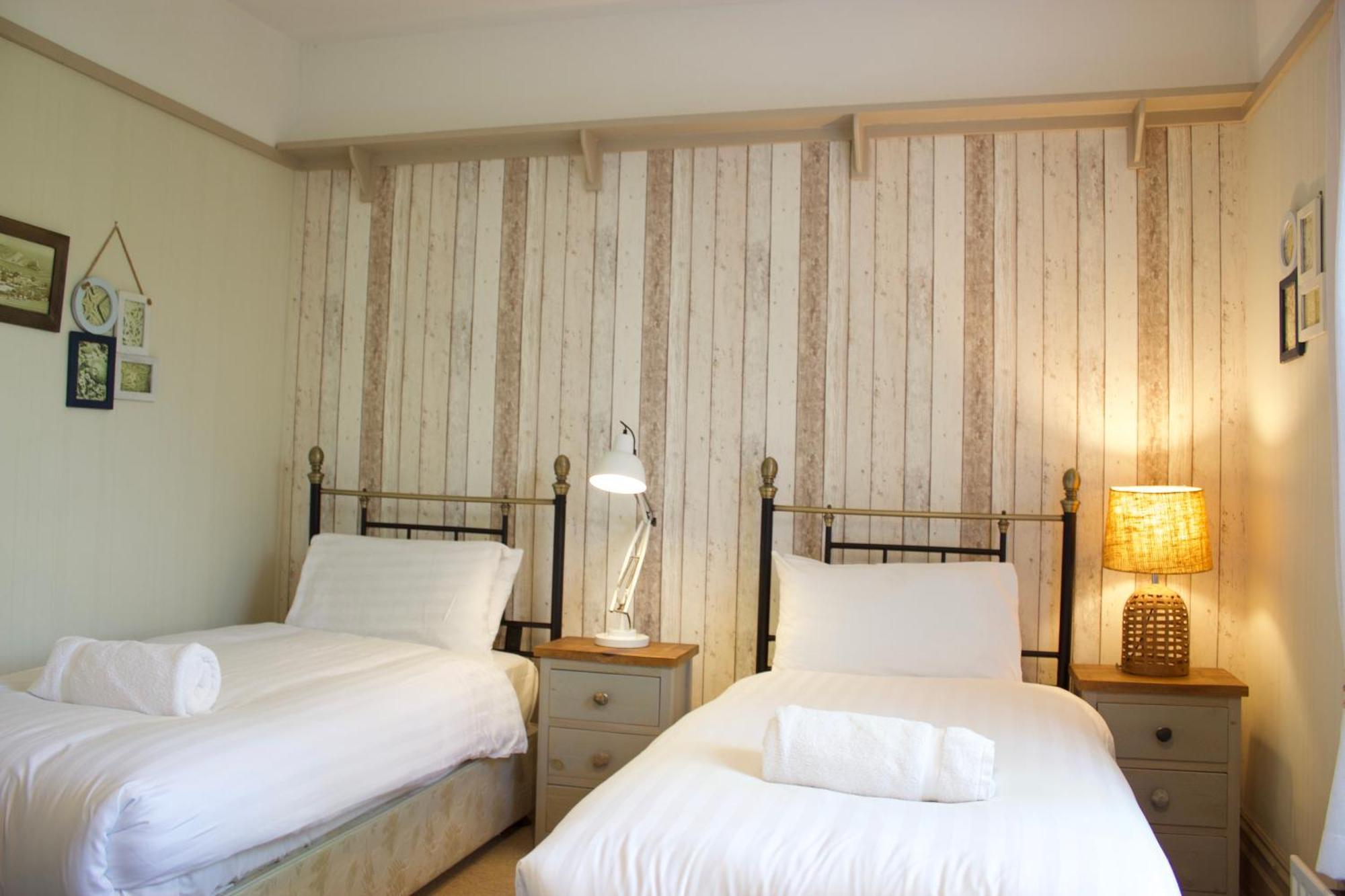 Durdle Door Hotel ラルワース・コーヴ エクステリア 写真